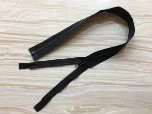 Змейка трактор 40 см. № 39 