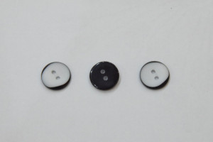 Гудзик Костюмний на 2 отвори 15 мм. №01/640