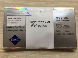 Клеевые камни  SS 16 № LT TOPAZ MS110