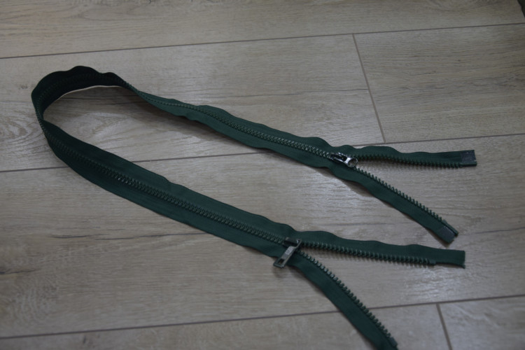 Змейка трактор 100 см. два бегунка № 49/8 R2 