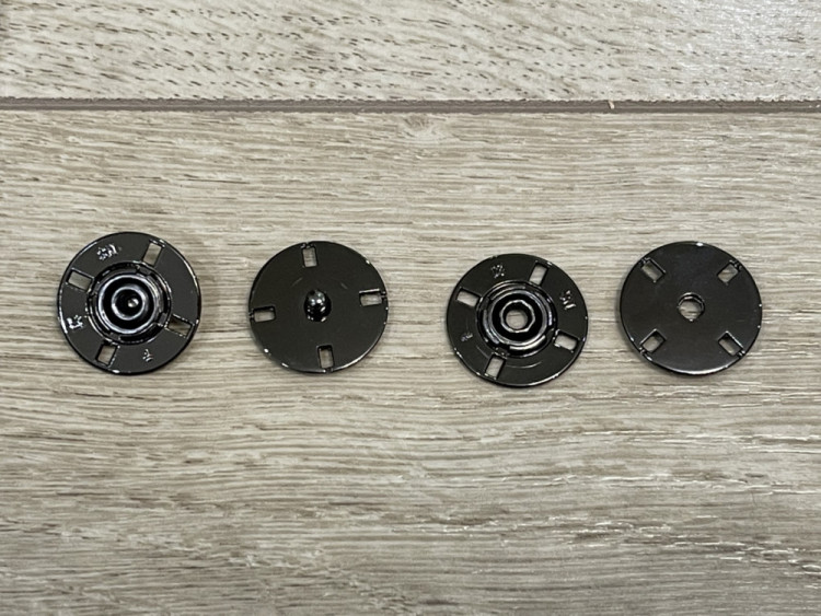 Кнопка пришивна 19 мм. №39