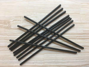 Клей силіконовий HELI чорний №7/39