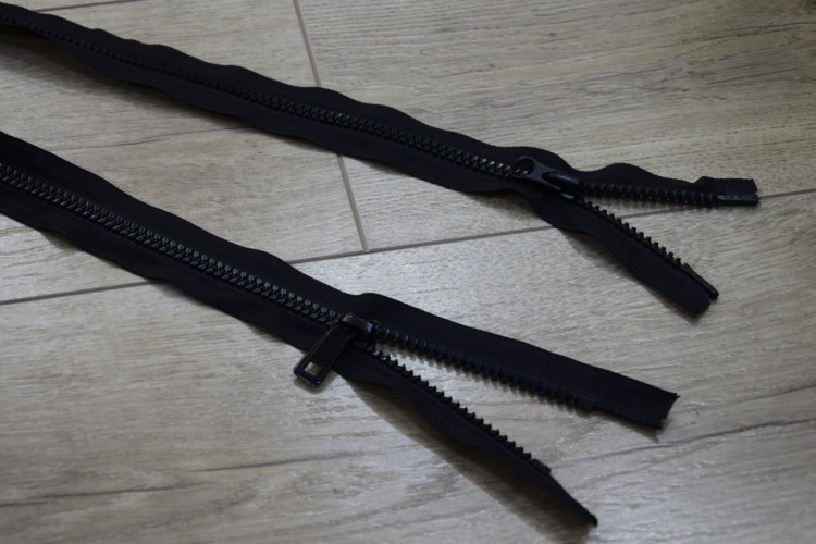 Змейка трактор 80 см. два бегунка № 39/8 R2   