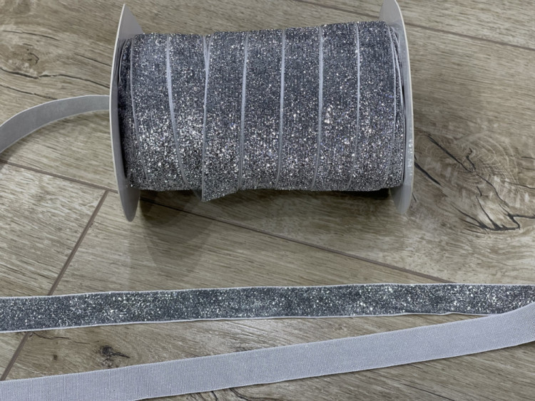 Лента бархатная 2 см. с люрексом 46 м. № S