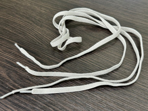 Шнурок гумка плоска 7 мм./90 см. № 172