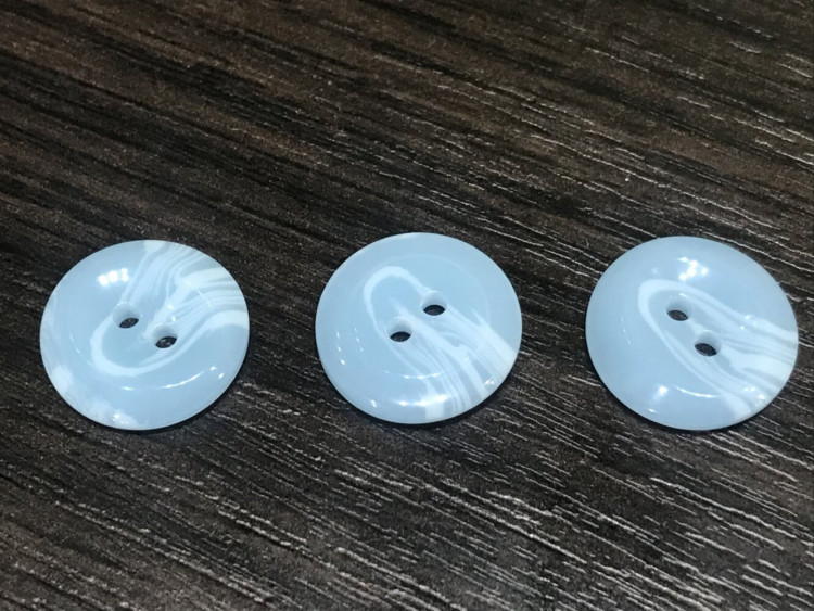 Пуговица Костюмная на 2 отверстия 20 мм. № 187/А4   