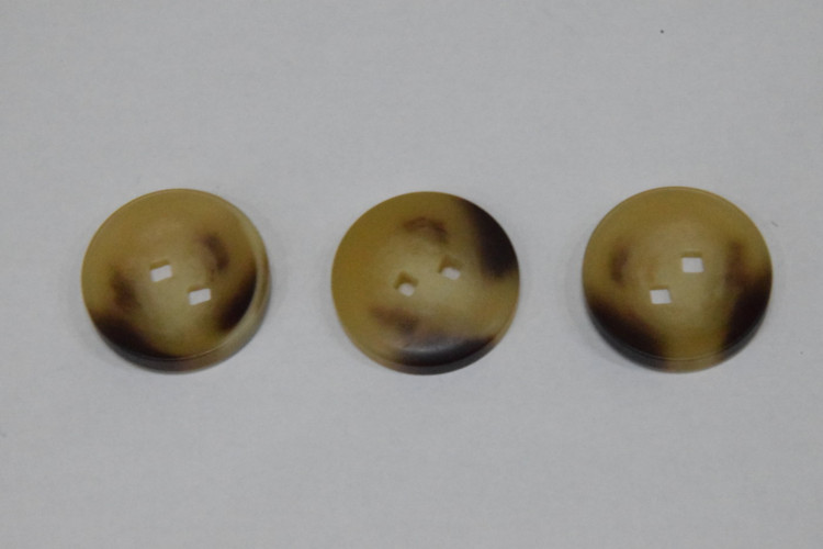 Пуговица Костюмная на 2 отверстия 30 мм. № 172/680 